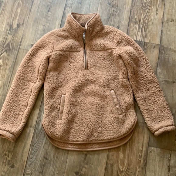 ❌SOLD❌Abercrombie & Finch Sherpa - Picture 1 of 7